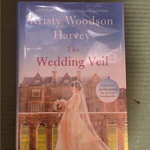 The Wedding Veil Hardcover Book GUC